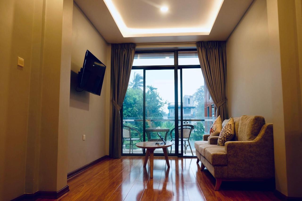 Regent Hotel Myeik Buitenkant foto